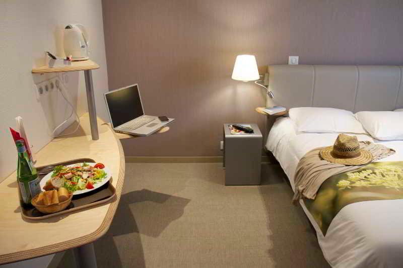 Hotel Novalis Quimperle Luaran gambar