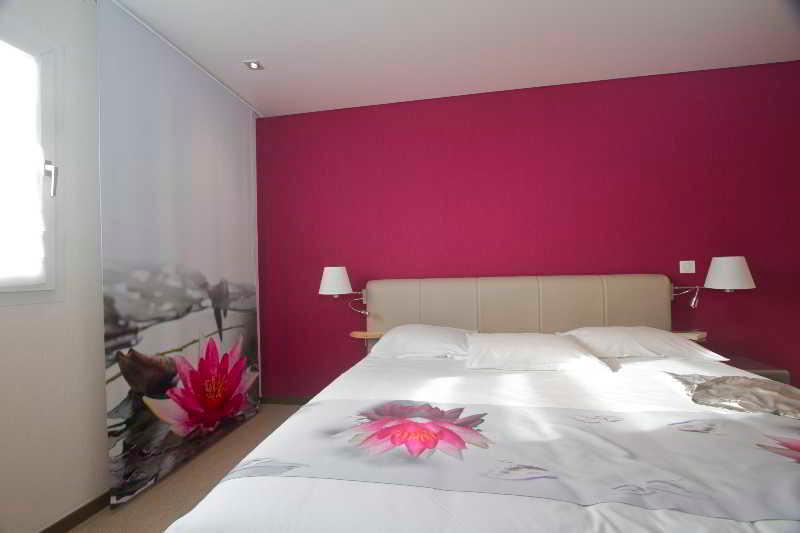 Hotel Novalis Quimperle Luaran gambar